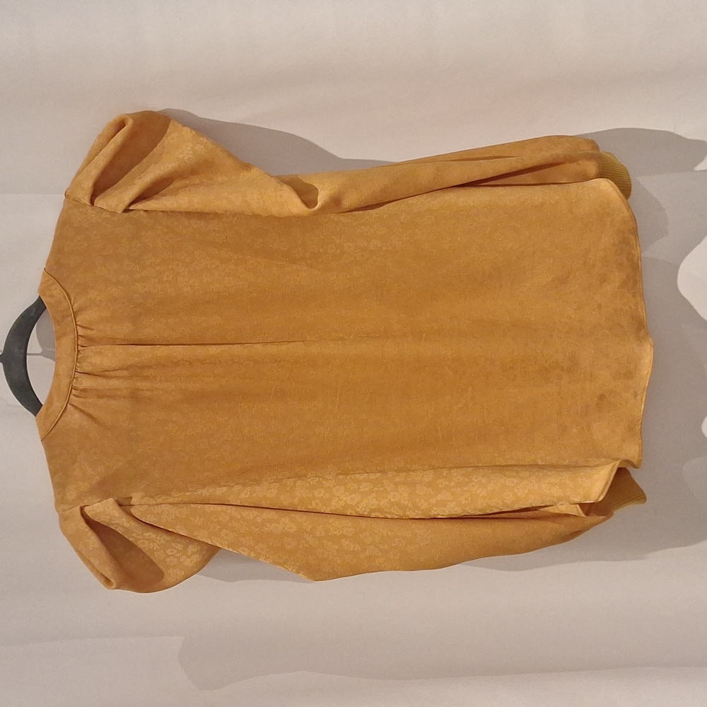 Current Air Button Down Blouse With Statement Sle… - image 6